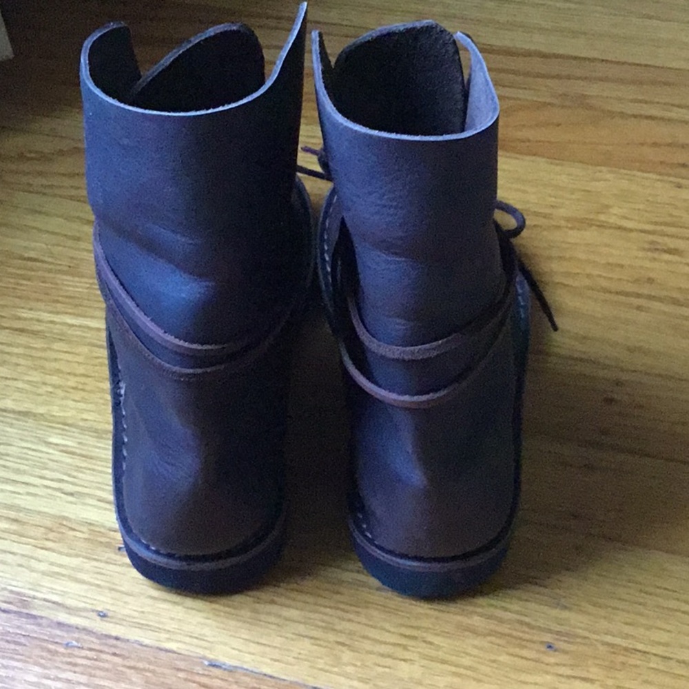 ITALIAN Leather Boho Hippie Minimalist Brown Booties - Picture 4 of 8